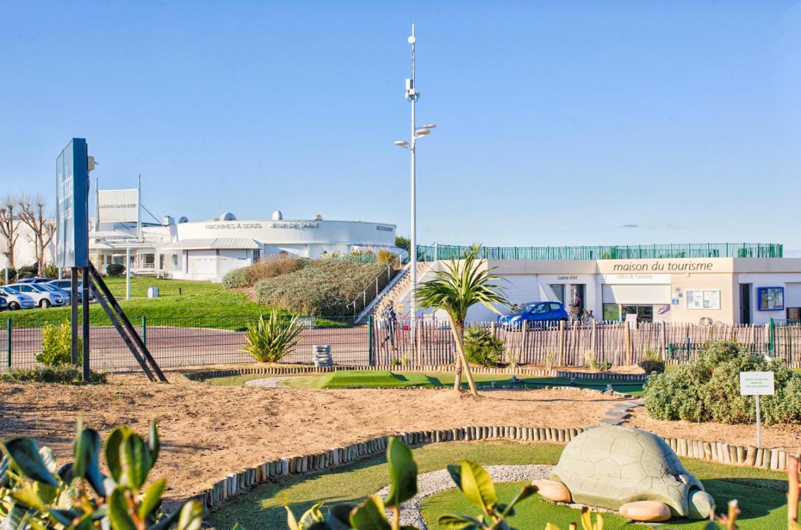 La Casa Bella - Calm And Cosy House By The Sea Hotel Ouistreham Buitenkant foto